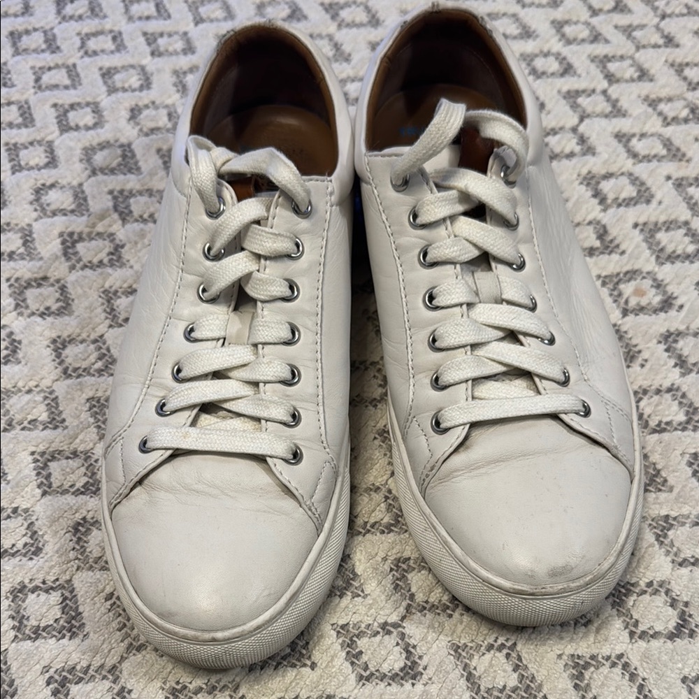 Men's White Leather Sneakers
